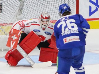 Momentka zo zápasu Slovensko - Švajčiarsko na Hlinka Gretzky Cup 2022.