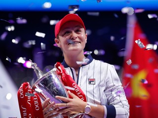 Ashleigh Bartyová nebude obhajovať titul na Turnaji majsteriek 2021.