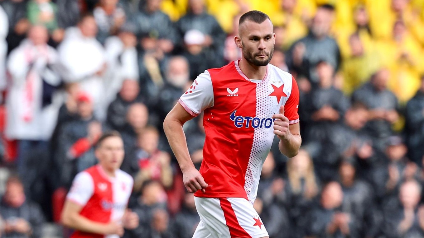 Erik Prekop v drese Slavie