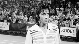 Rumunský tenista Ilie Nastase počas US Open 1979.