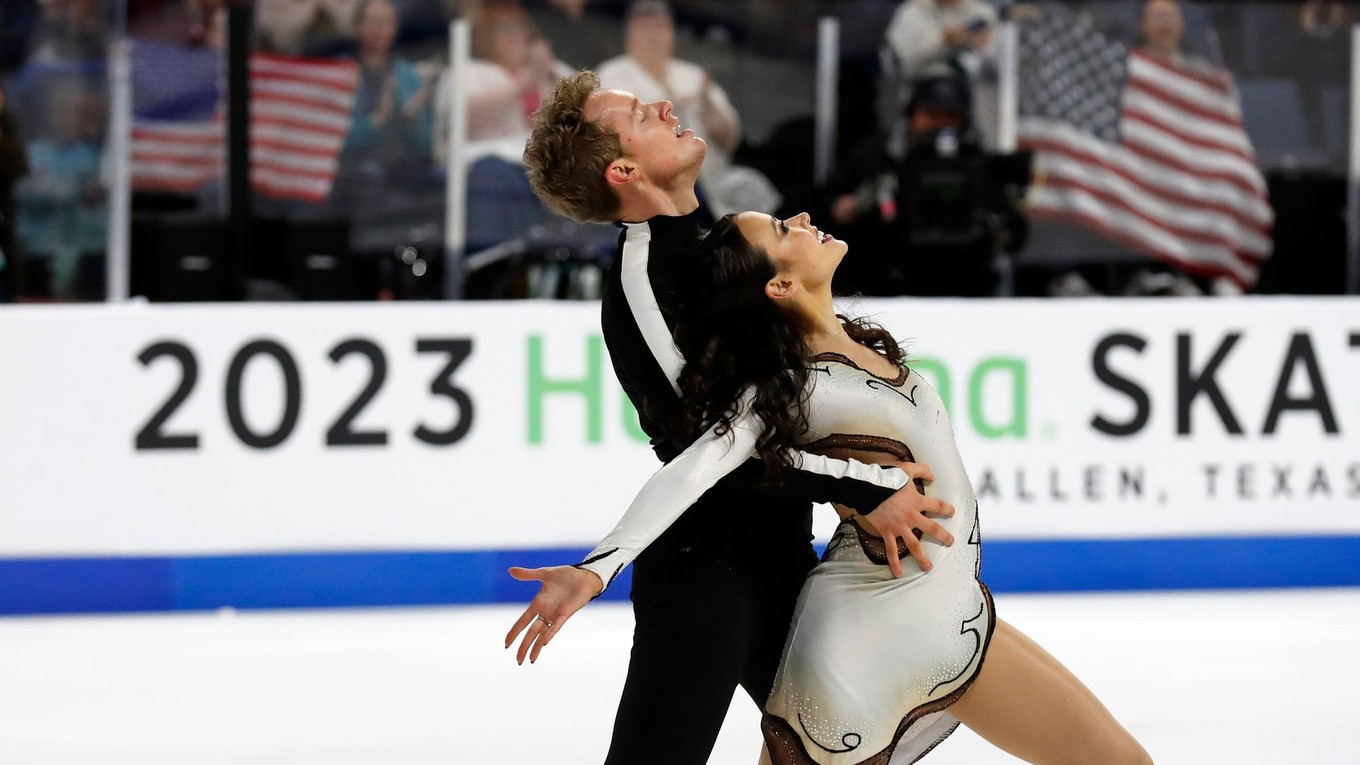 Madison Chocková a Evan Bates.