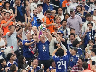 Fanúšikovia Japonska.
