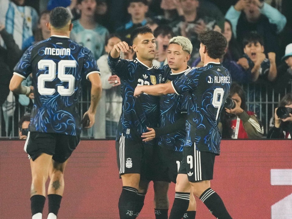 Hráči Argentíny sa radujú z gólu