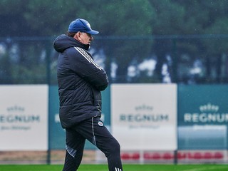 Tréner Vladimír Weiss.