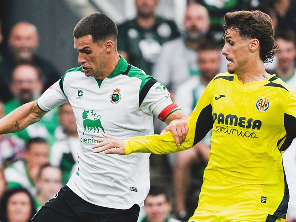 Fotka zo zápasu Racing Santander - Villarreal.