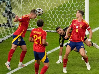 Dani Olmo v zápase Španielsko - Anglicko vo finále EURO 2024 (ME vo futbale).