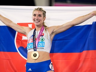 Emma Zapletalová oslavuje zlatú medailu na ME v atletike 2026.
