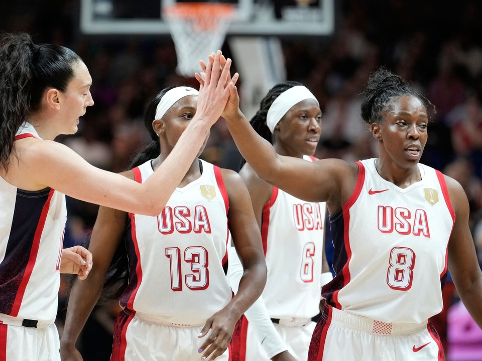 Basketbalistky USA.