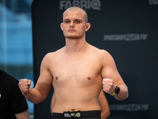 Fabriq MMA 2: Výborný Braňo Zuzák uškrtil nebezpečného Šurina