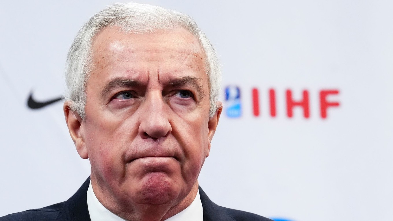 Prezident IIHF Luc Tardif.