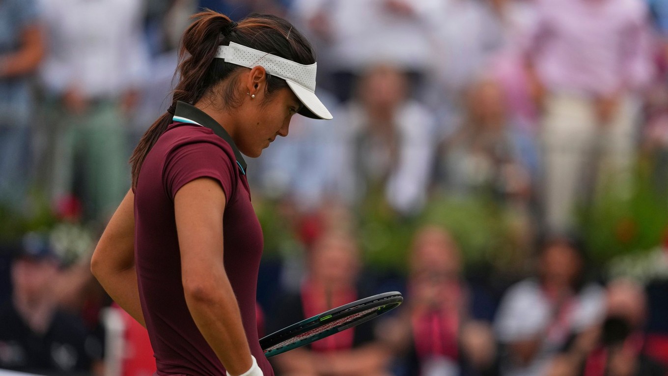 Emma Raducanuová vo štvrťfinále turnaja WTA v Londýne 2025.