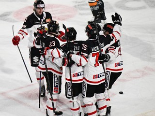 Gólová radosť hráčov Banskej Bystrice.