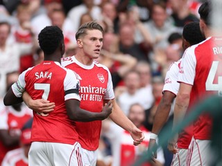 Futbalisti Arsenalu sa tešia z gólu