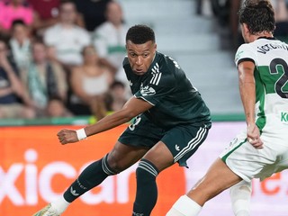 Victor Chust a Kylian Mbappe.