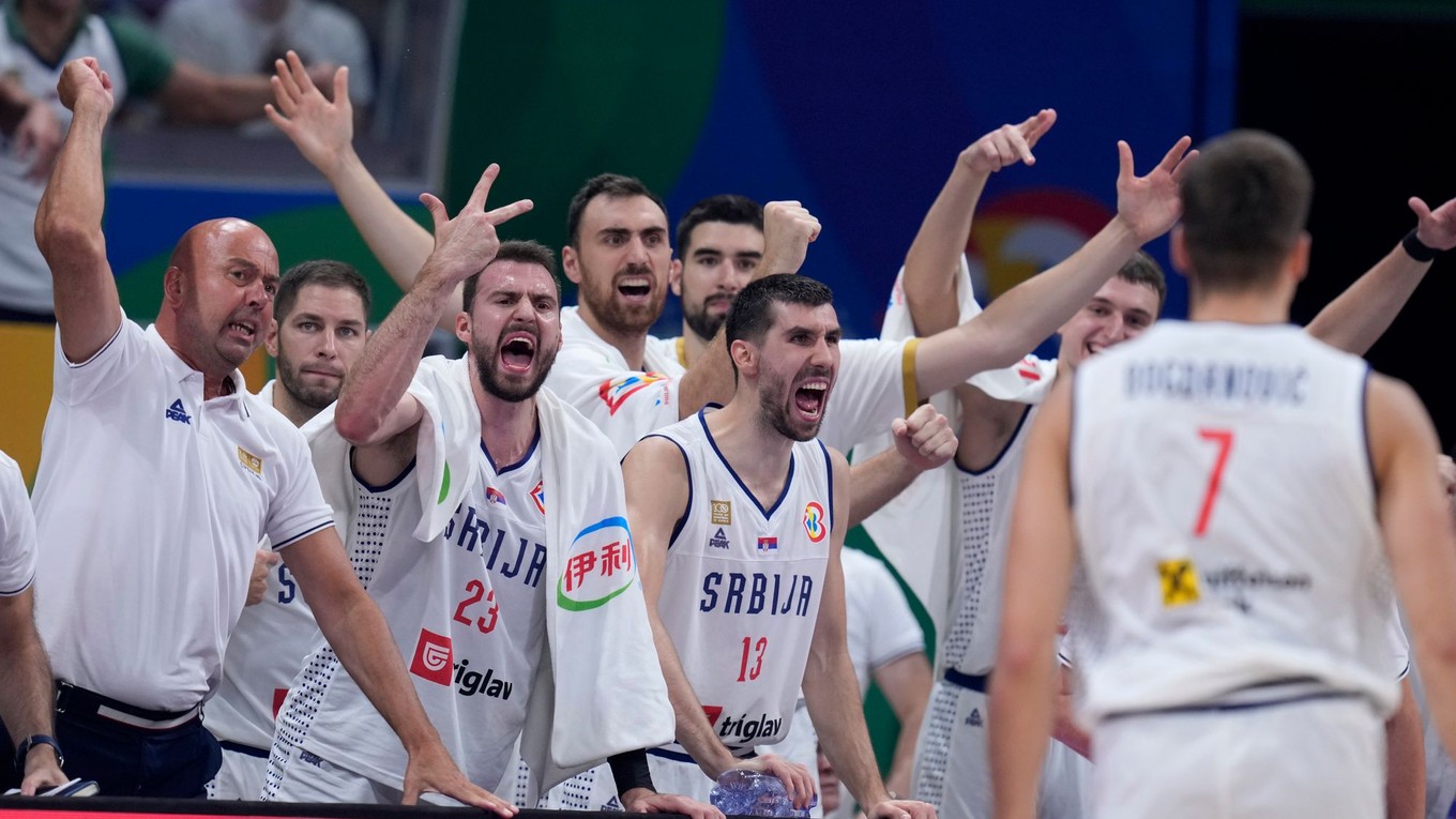 Radosť srbských basketbalistov.