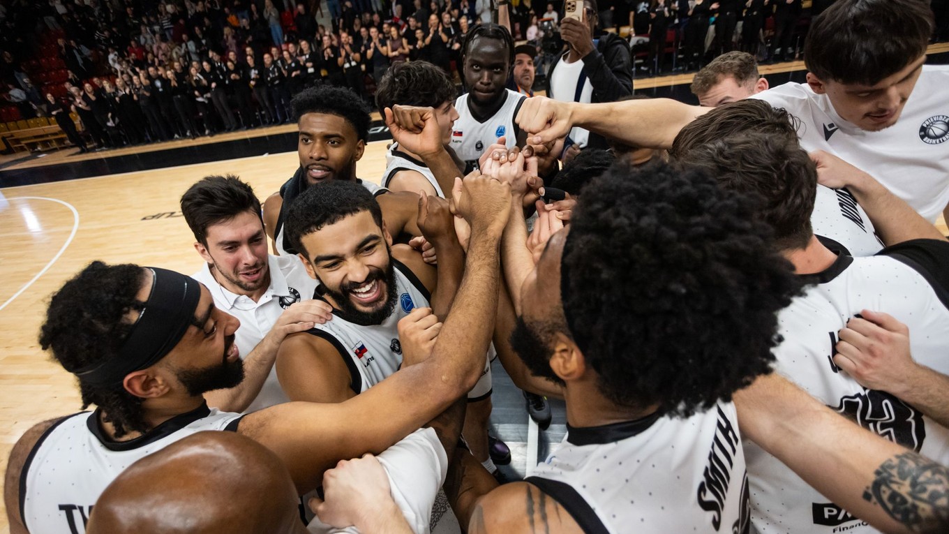 Basketbalisti Prievidze sa tešia z výhry 