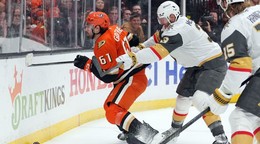 Vegas Golden Knights proti Anaheim Ducks.