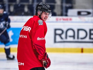 Adrien Bartovič na tréningu tímu Bílí Tygři Liberec. 