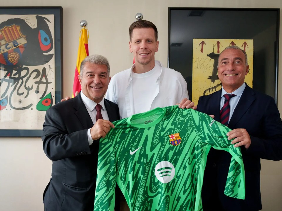 Wojciech Szczesny podpísal zmluvu s Barcelonou