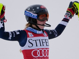 Mikaela Shiffrinová v cieli.