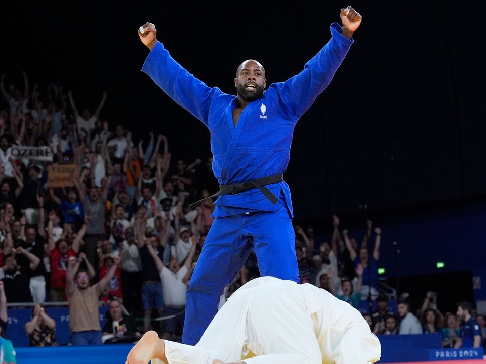 Teddy Riner získal zlato na OH 2024 v Paríži.