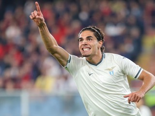 Matteo Cancellieri oslavuje gól proti FC Janov v zápase 5. kola Serie A.