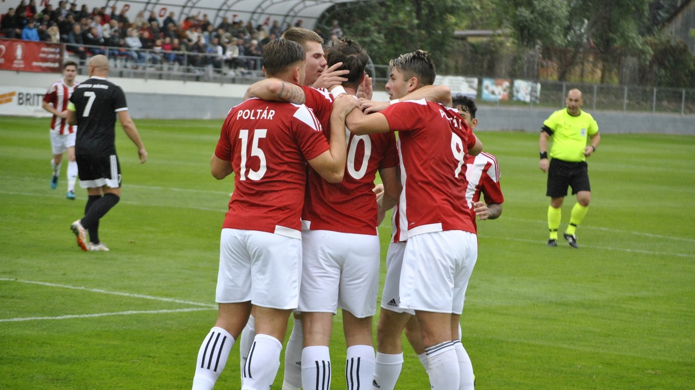 Momentka zo zápasu Poltár - Málinec.