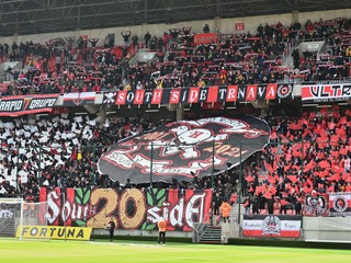 Fanúšikovia FC Spartak Trnava.