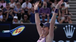 Belinda Benčičová po víťazstve v 1. kole Australian Open 2025.