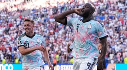 Romelu Lukaku oslavuje gól v zápase Belgicka s USA