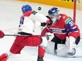 Jakub Flek v zápase Česko - Nórsko na MS v hokeji 2023.