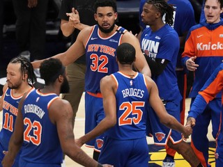 Radosť hráčov New York Knicks.