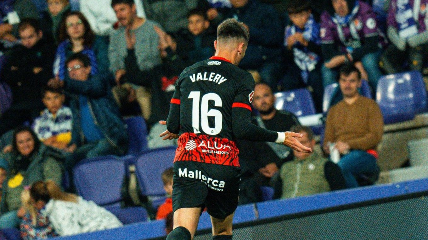 Útočník RCD Mallorca Valery.