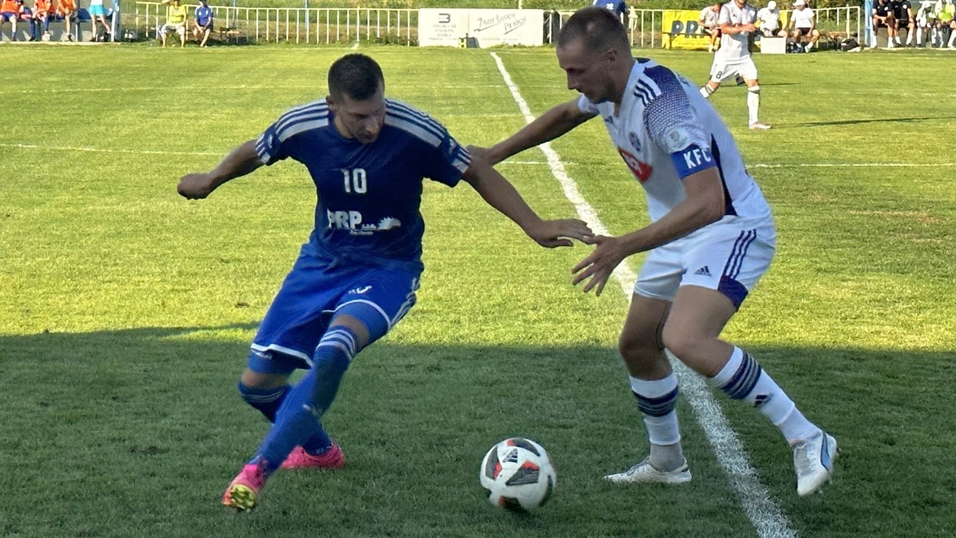 Momentka zo zápasu Tomášovce - Komárno.