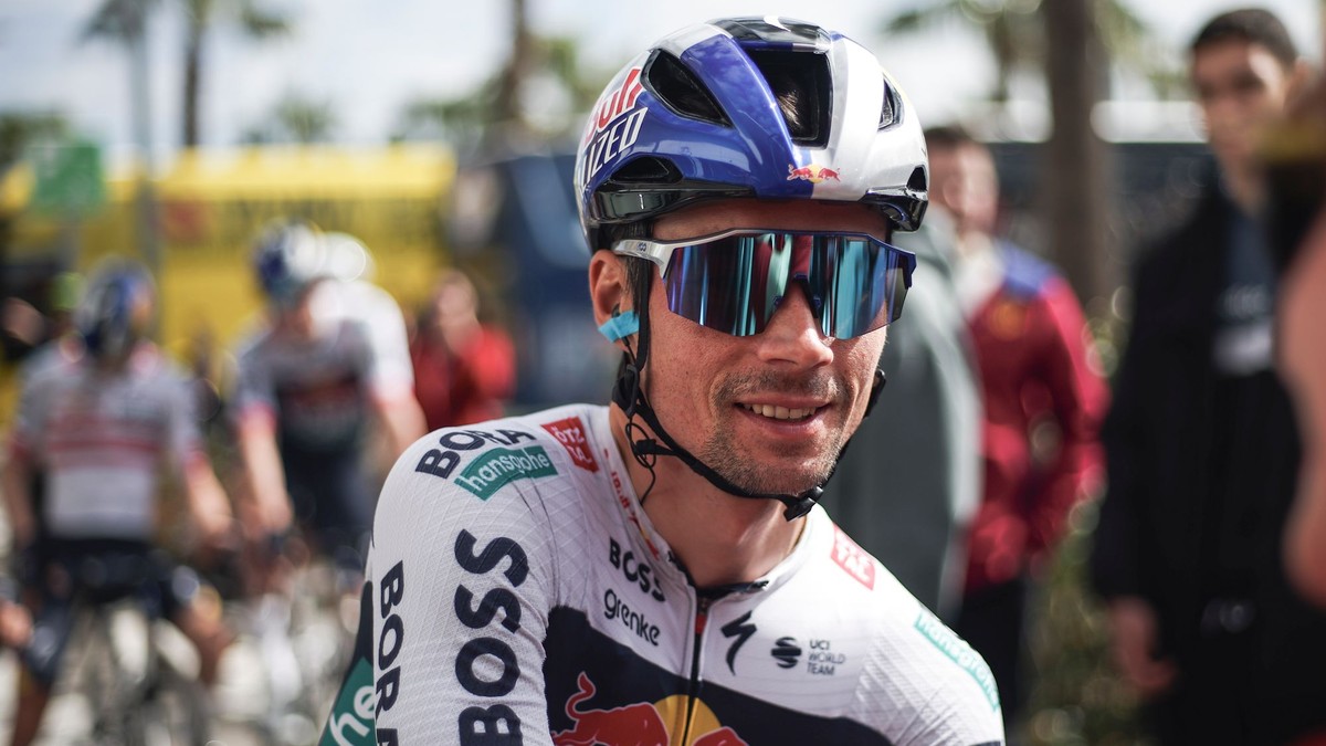 Czech cyclist Mathias Vacek captivated at Giro d’Italia 2025. Has the winner DNA
