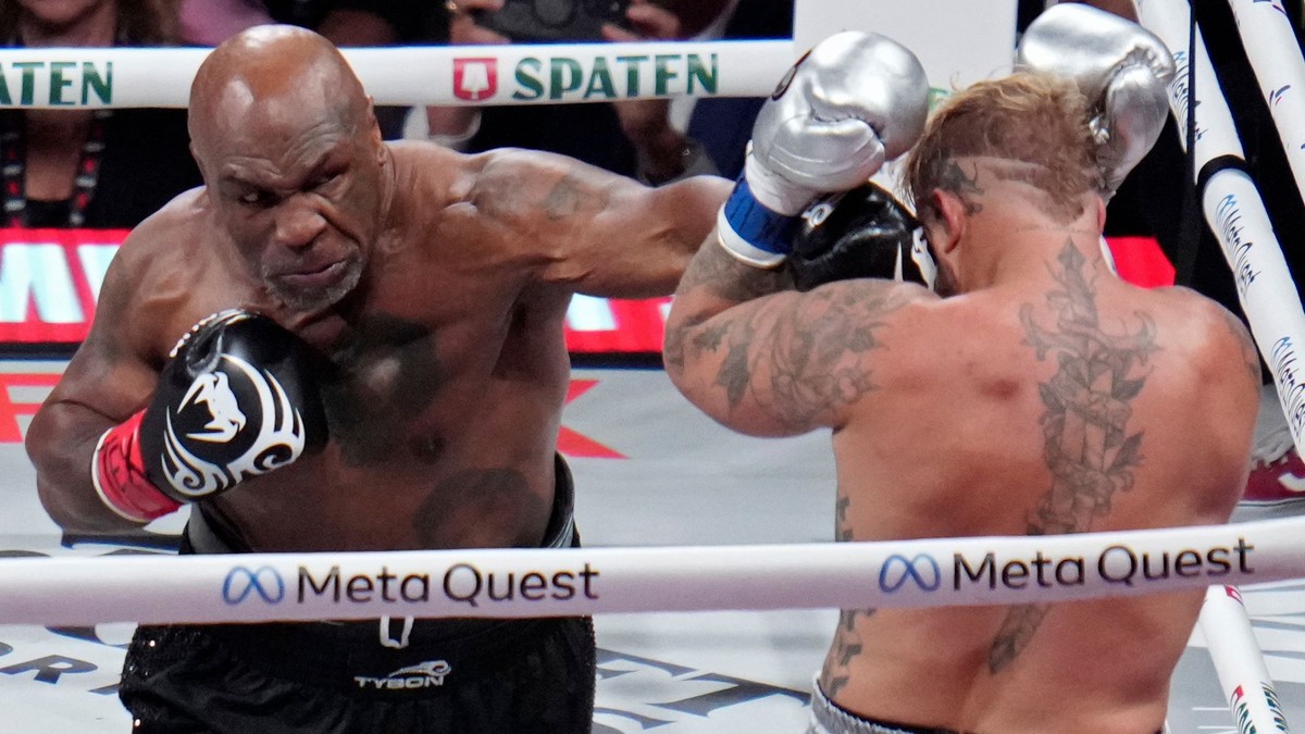 Mike Tyson v súboji s Jakeom Paulom