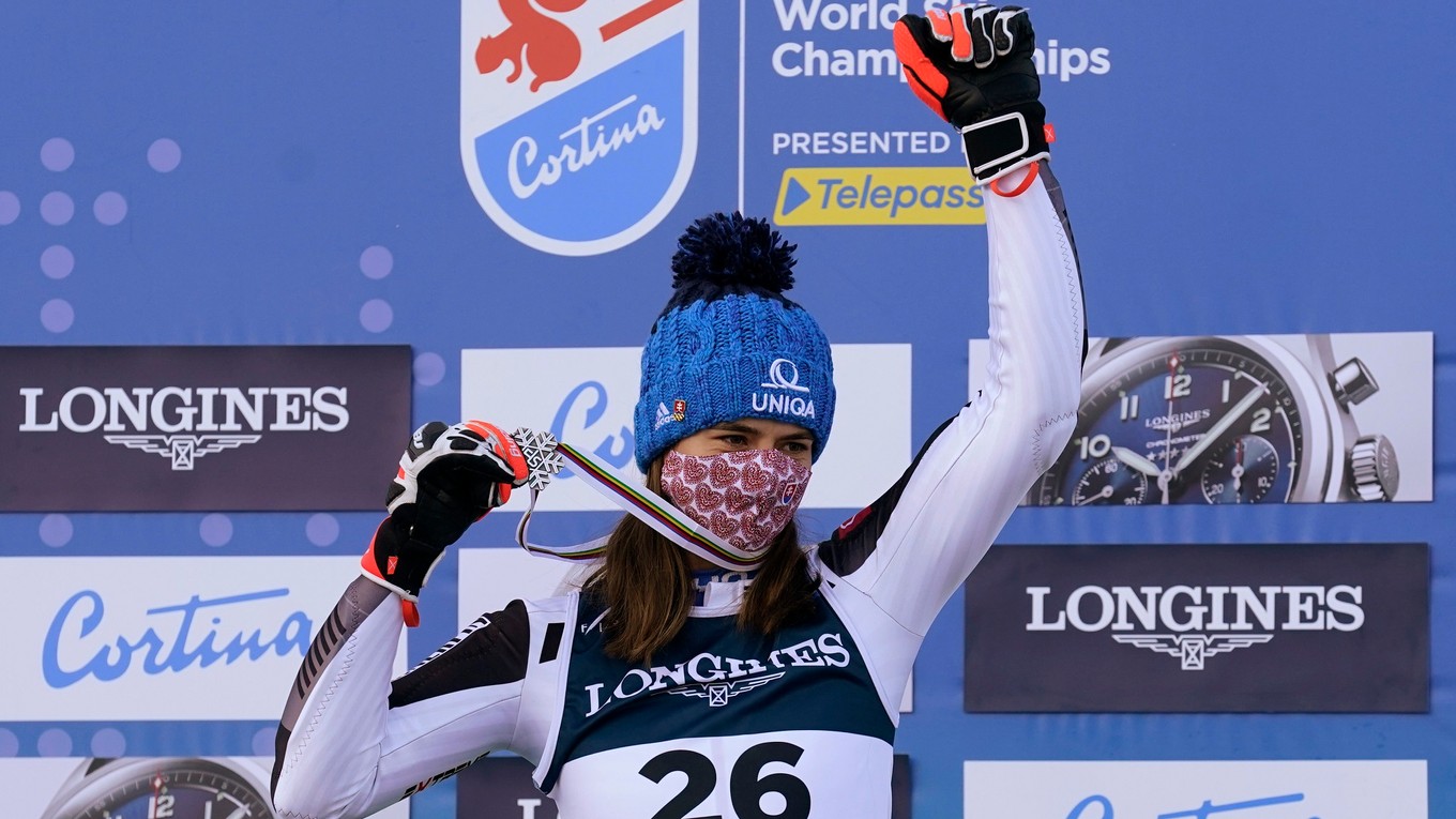 Petra Vlhová získala striebro v alpskej kombinácii na MS v zjazdovom lyžovaní 2021.