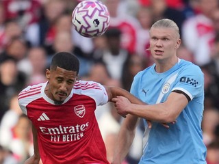 William Saliba a Erling Haaland.