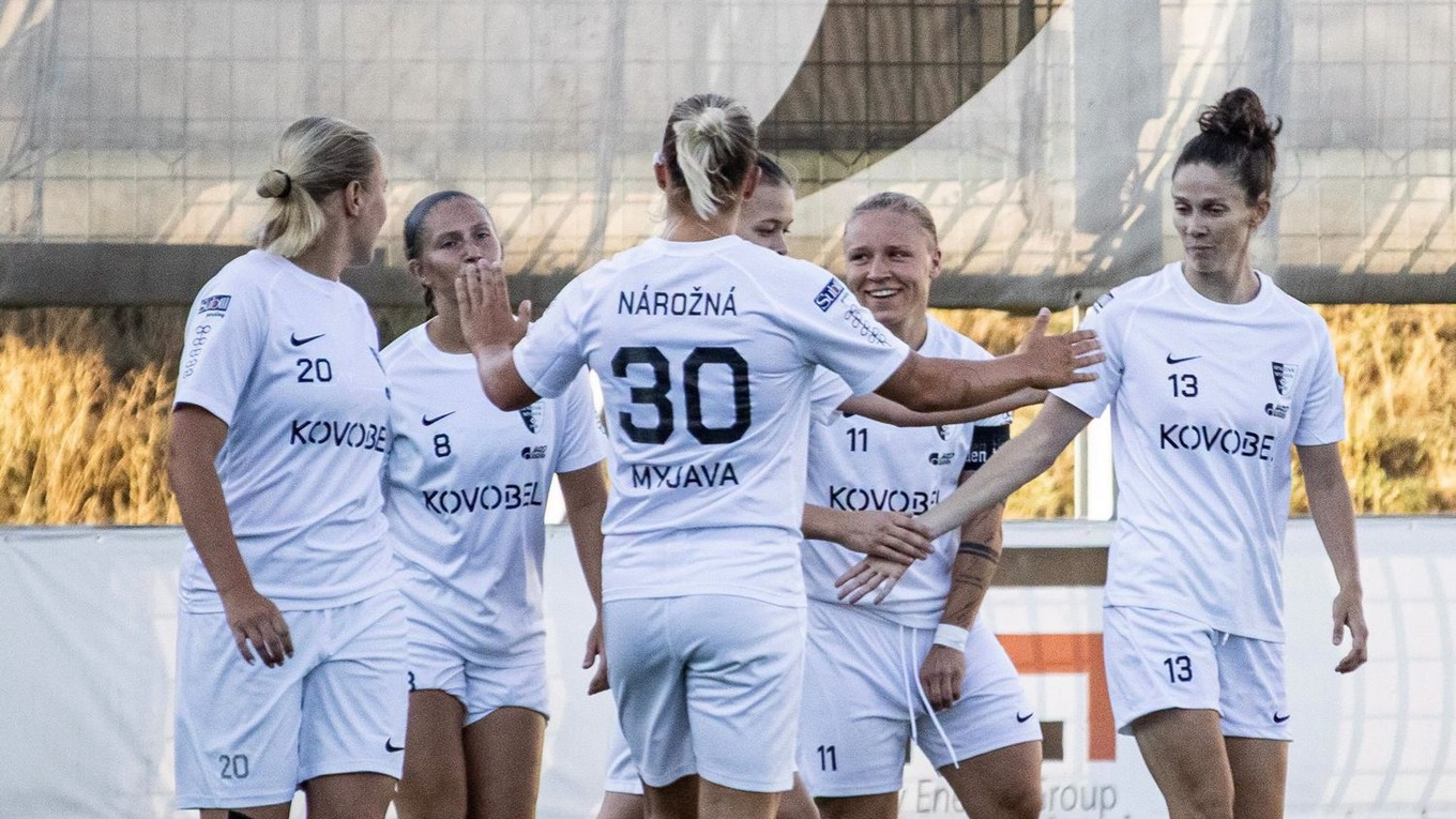 Futbalistky tímu Spartak Myjava.
