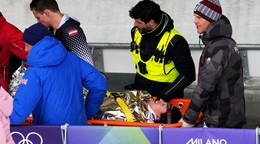 Bobista Jakob Mandlbauer mal nehodu na ZOH 2026