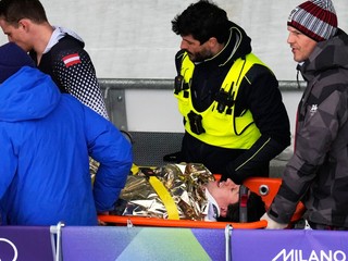 Bobista Jakob Mandlbauer mal nehodu na ZOH 2026