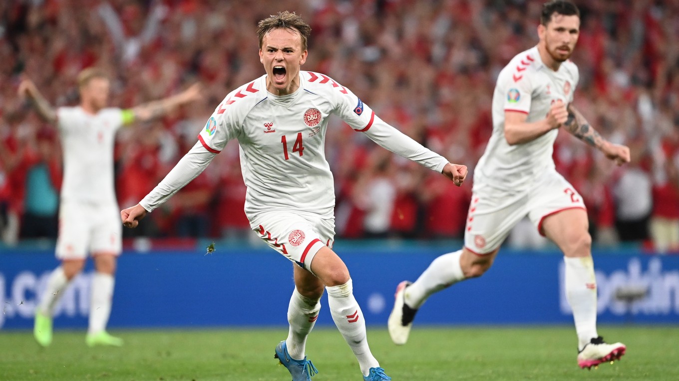 Dán Mikkel Damsgaard sa teší zo streleného gólu na EURO 2020.