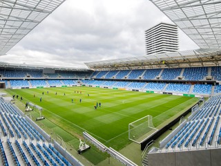 Národný futbalový štadión (Tehelné pole).