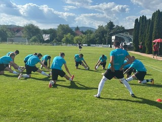 Rozcvička TJ Baník Ružiná v minulej sezóne.