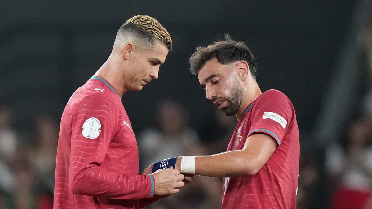 Cristiano Ronaldo a Bruno Fernandes.