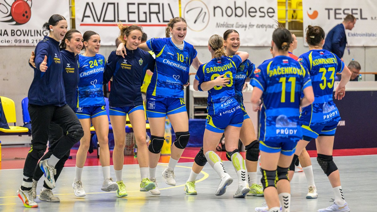 Hádzanárky Michaloviec.