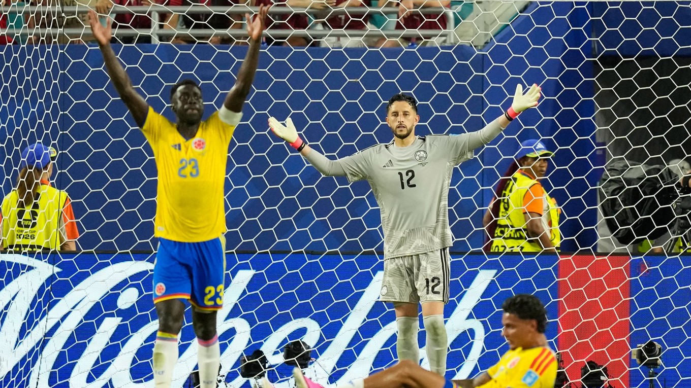 Futbalisti Kolumbie počas zápasu s Portugalskom.