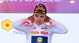 Český cyklista Mathias Vacek počas Giro d'Italia 2025. 