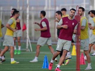 Futbalisti Iránu počas tréningu.