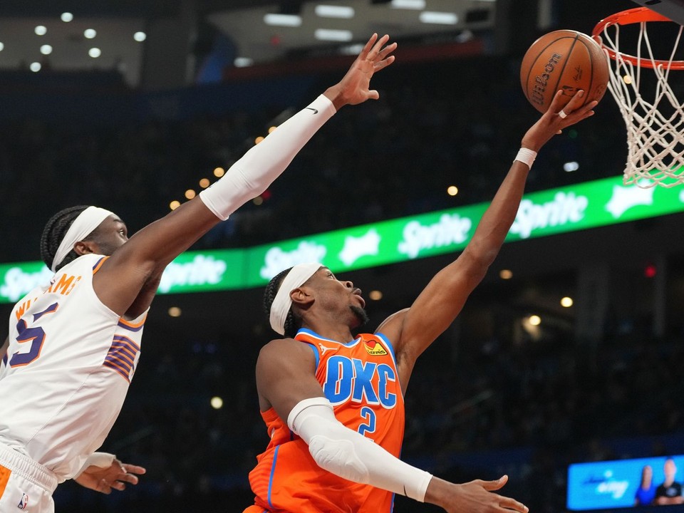 Momentka zo zápasu Oklahoma - Phoenix